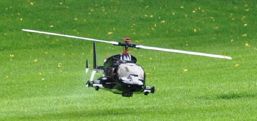 Airwolf im Schleichflug