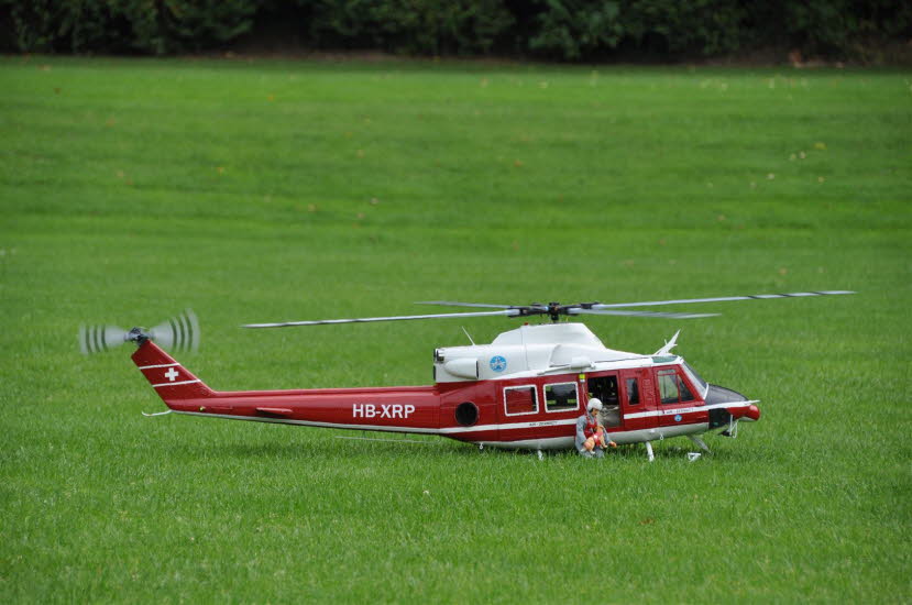 Bell 412 eigenbau vor Abflug