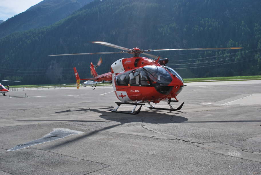 EC145