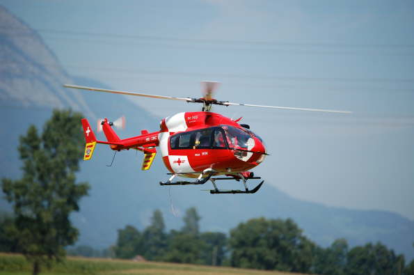 EC145_090906 078