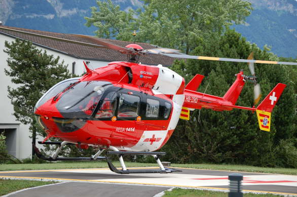 EC145_ZRC_Grabs_060706 125