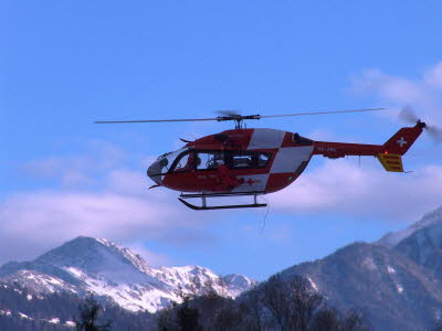 EC145 bei Abendstimmung