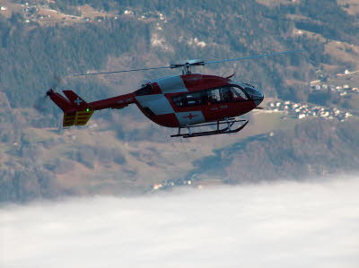 EC145 ber Nebel