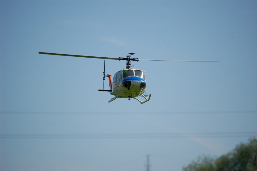 Bell205 im Anflug